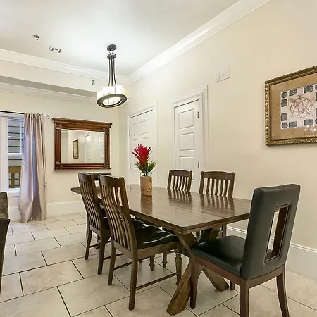 Spacious 4Br City Condo Steps From St Charles Ave New Orleans Exterior photo