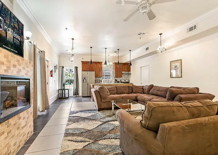 Spacious 4Br City Condo Steps From St Charles Ave