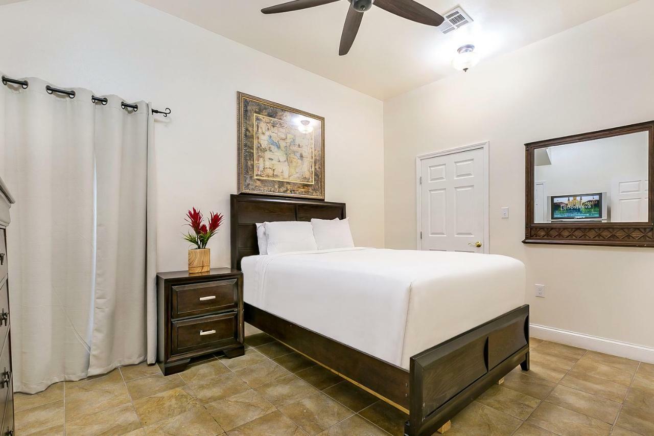 Appartement Spacious 4br Steps From St Charles Ave La Nouvelle-Orléans